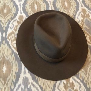 Janessa Leone Hat